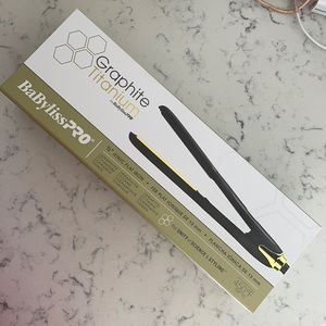 BaByliss Graphite Titanium flat iron